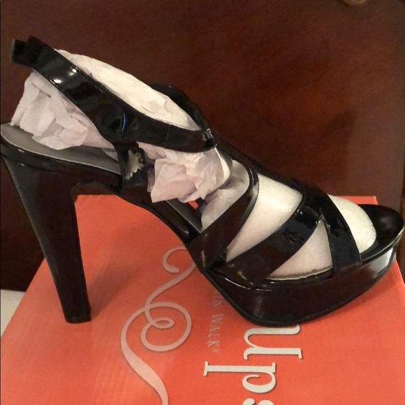 Touch Ups by Benjamin Walker - Picture 4 of 5